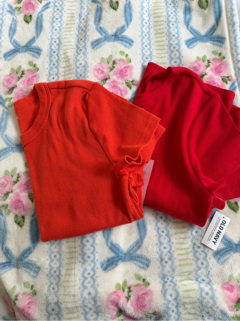 Old Navy Red & Orange Ribbed Short Sleeve Tees